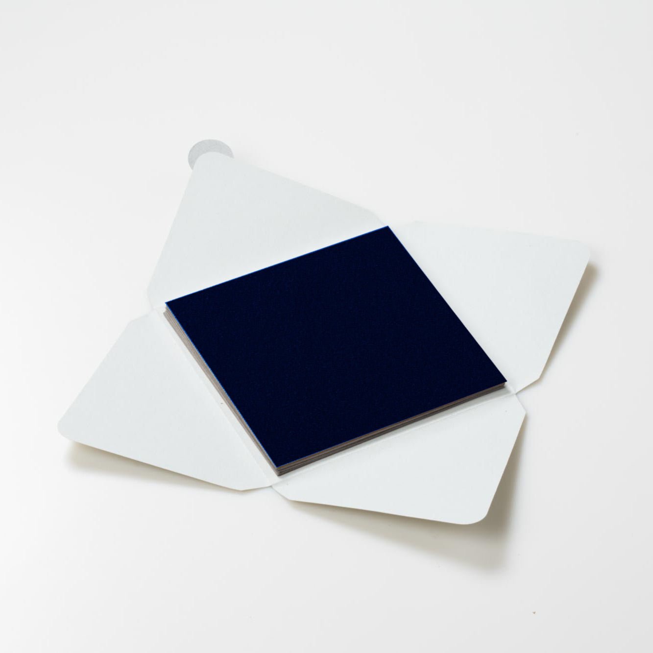 Kit di fogli "Velluto Blu scuro" formato origami 15 cm x 15 cm - Manamant Paper Tales -FG2269000M2D